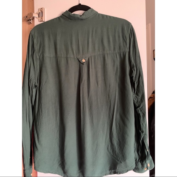 OBEY button up - Picture 4 of 6